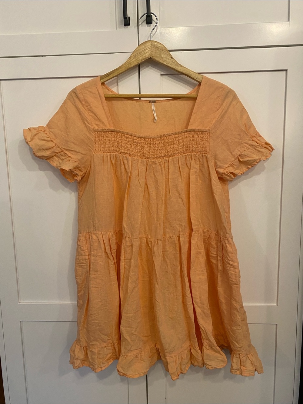 Free People Boho Gypsy Flowy Linen-Blend Ruffled Tiered Mini Dress Tunic Size M - Picture 1 of 10